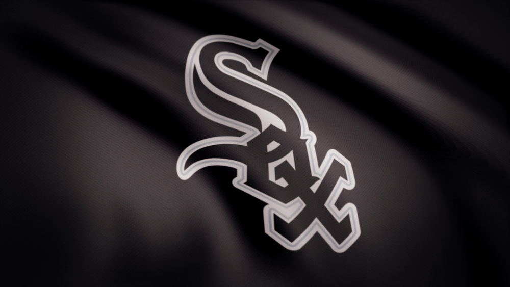 A man gets hospitalized after having a fight during White Sox game