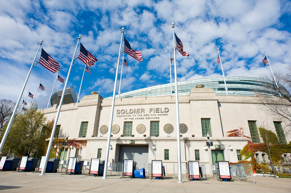 Chicago Bears will pay tribute to Walton Payton and George S. Halas