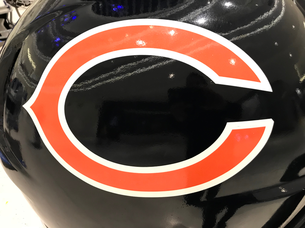 Wide receiver of Bears injures his right ankle during practice session