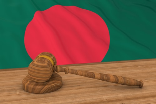 Bangladeshi court orders to arrest former chief justice