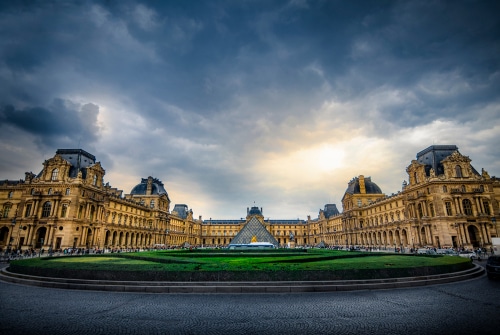 Famous Louvre Museum in Paris closed due to coronavirus threats