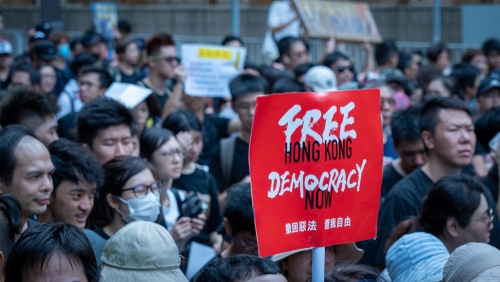 Political crisis in Hong Kong, 300 protesters against China arrested