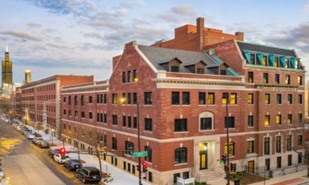 Mixed-use community in West Loop Submarket secures .5 million loan