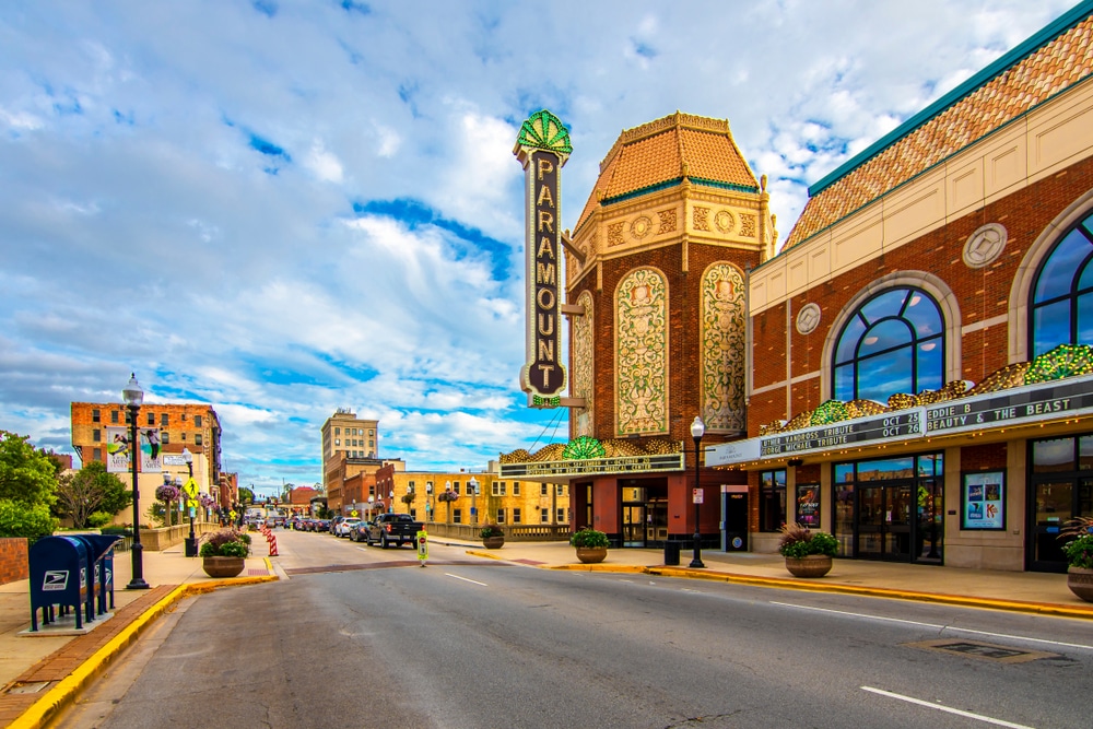 New film series brings outdoor movies downtown Aurora this summer