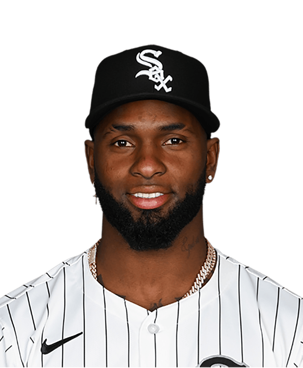 White Sox Pick Up Luis Robert Jr.’s 2026 Option