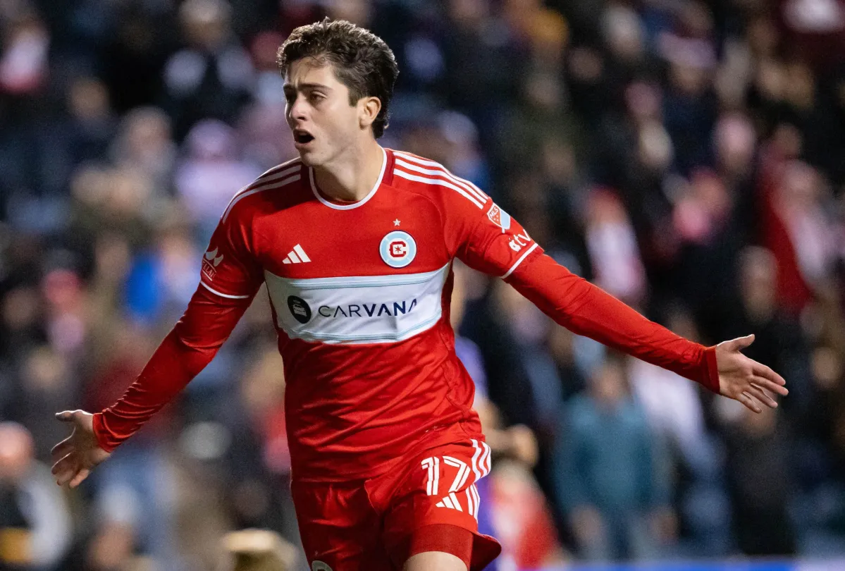 Chicago Fire transfer Brian Gutiérrez to Chivas