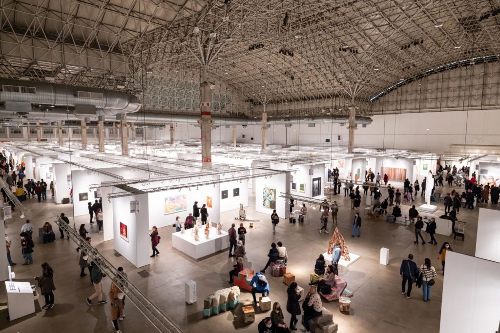 EXPO Chicago returns with citywide art events