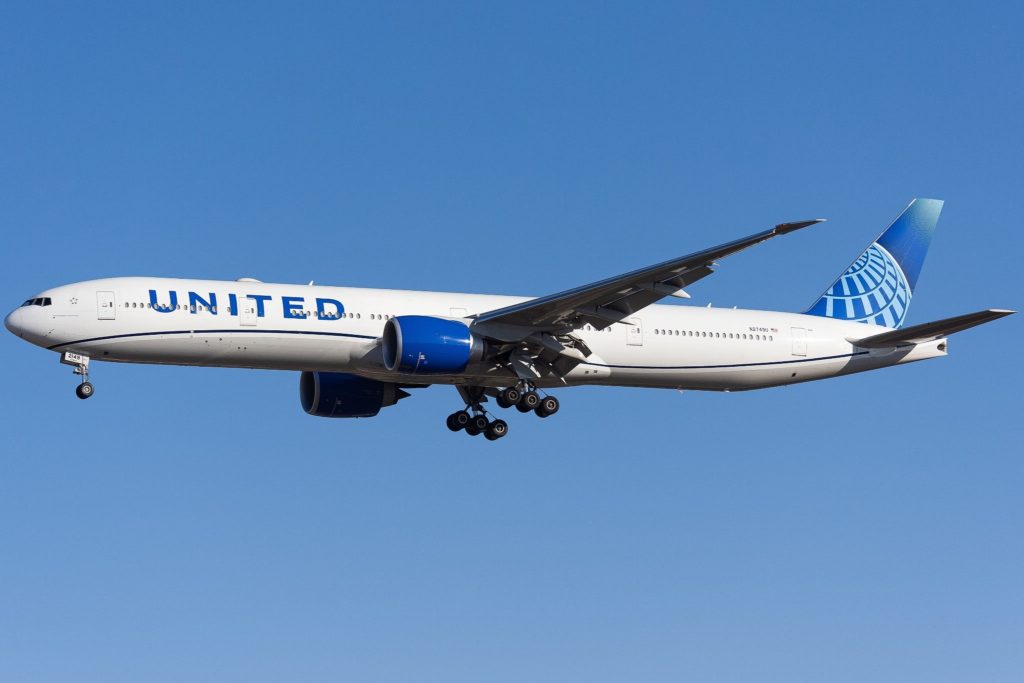 United flight diverted after security scare