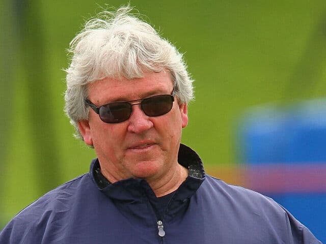 Former NFL coach Dave McGinnis dies at 74