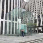 Apple Expands U.S. Chip Deal With Broadcom