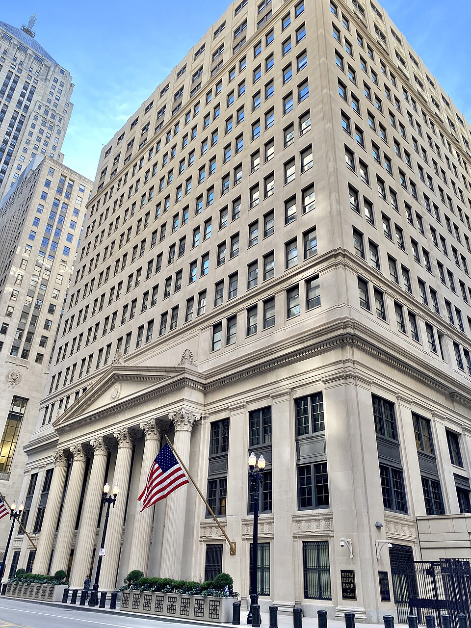 Chicago Fed Focuses on Banking and Housing
